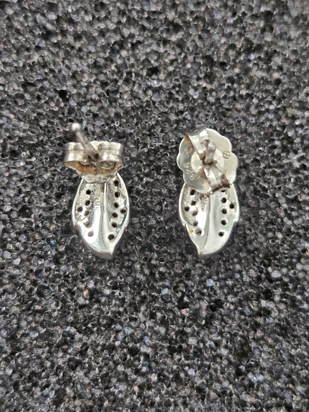 Vintage Genuine Silver Black Zirconias Stud Earrings Retro Feminine Minimalist - Picture 4 of 6